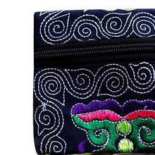 Load image into Gallery viewer, Women Ethnic Handmade Embroidered Wristlet Clutch Bag Vintage Purse Wallet